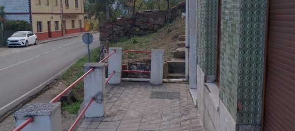 3 Schlafzimmer Haus in San Martin del Rey Aurelio, Spain, Nr. 179721 2