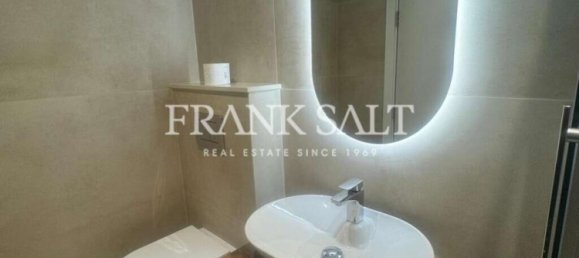 3 غرف نوم طابقين في Xlendi, Malta رقم 6074 5