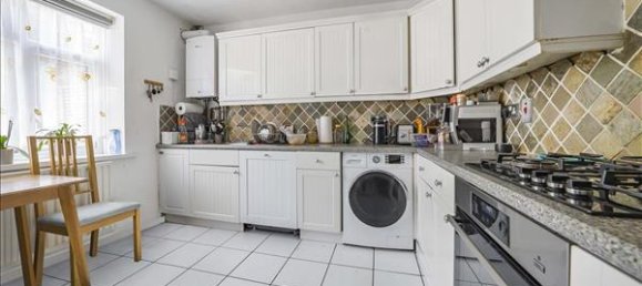 3 Schlafzimmer Maisonette-Wohnung in London, United Kingdom, Nr. 7246 4