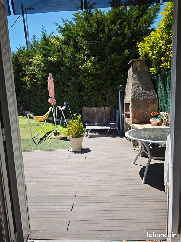 Casa de 3 dormitorios en Montpellier, France No. 339042