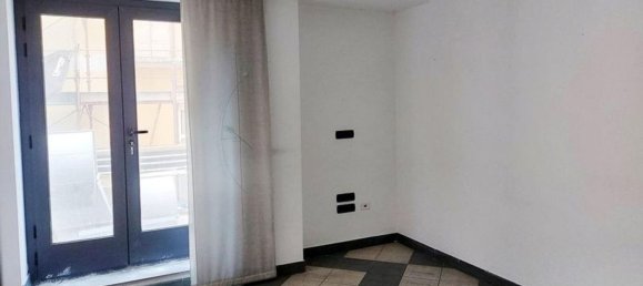 309m² Office in Nuoro, Italy No. 376342 15