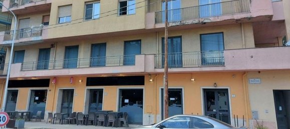 309m² Office in Nuoro, Italy No. 376342 4