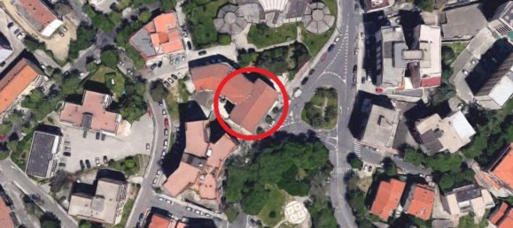 309m² Office in Nuoro, Italy No. 376342 24