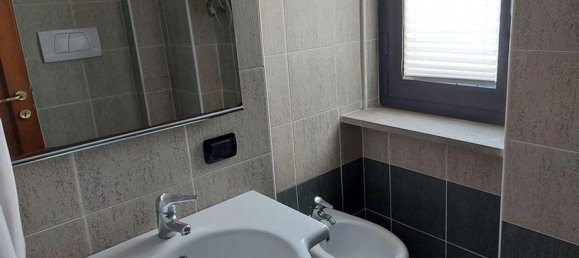 309m² Office in Nuoro, Italy No. 376342 16