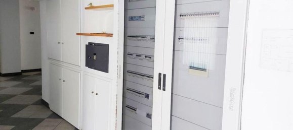 309m² Office in Nuoro, Italy No. 376342 18