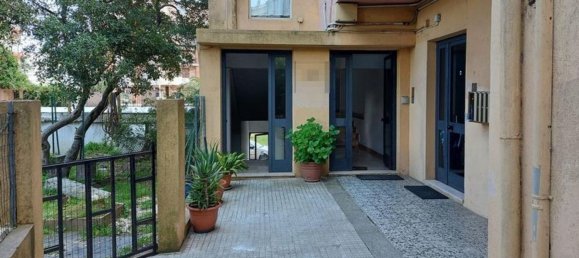 309m² Office in Nuoro, Italy No. 376342 21