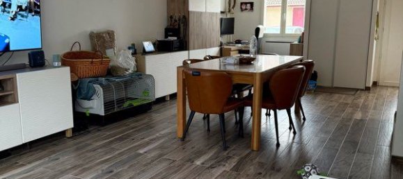 3 bedrooms House in Labarde, France No. 317404 2