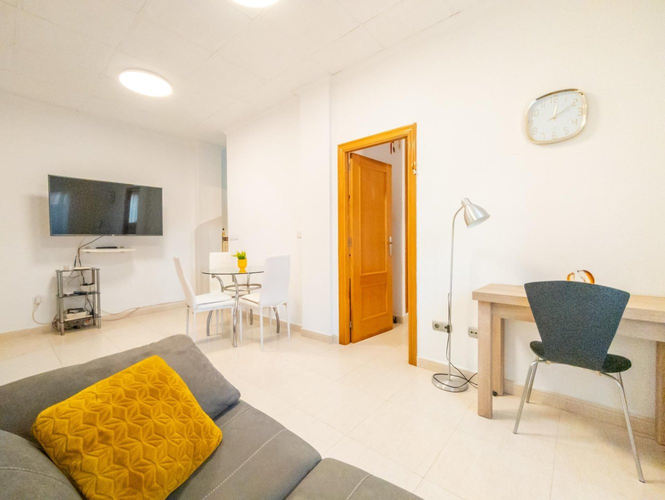 2 bedrooms Apartment in Torrevieja, Spain No. 179267