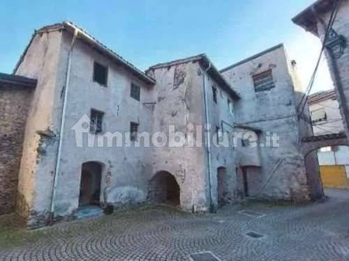5 rooms Apartment in Mallare, Italy No. 286441