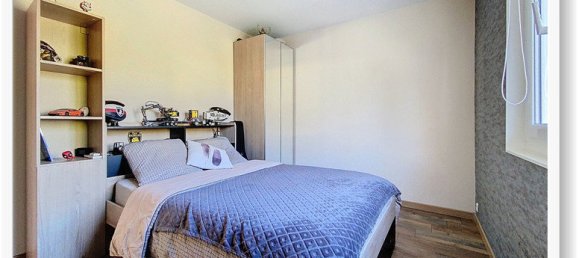 Casa de 3 dormitorios en Villemoirieu, France No. 205032 17