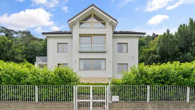 7 rooms House in Hinterbruhl, Austria No. 158251