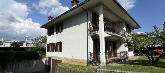 4 chambres Villa à Guanzate, Italy No. 310182 26