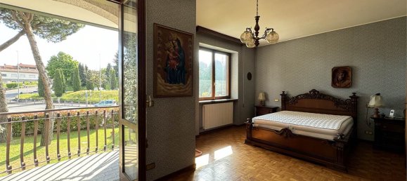 4 chambres Villa à Guanzate, Italy No. 310182 21