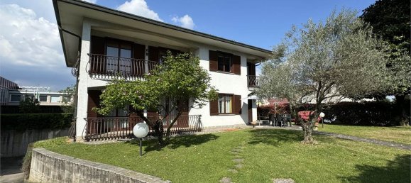 4 chambres Villa à Guanzate, Italy No. 310182 37