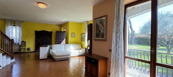 4 chambres Villa à Guanzate, Italy No. 310182 9