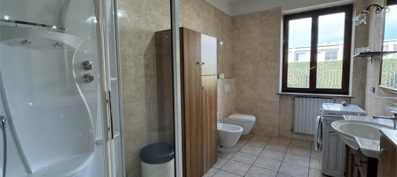 4 chambres Villa à Guanzate, Italy No. 310182 14