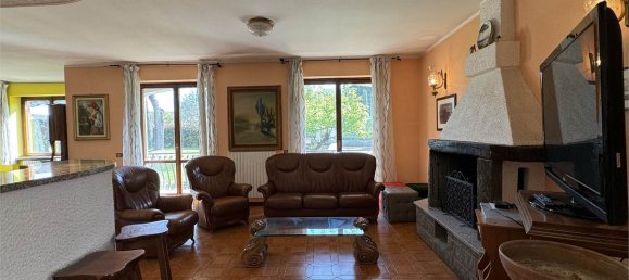 4 chambres Villa à Guanzate, Italy No. 310182 48