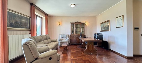 4 chambres Villa à Guanzate, Italy No. 310182 20