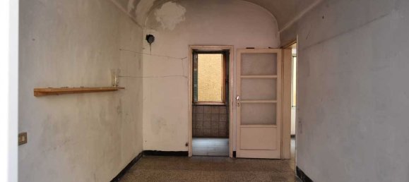 2 Schlafzimmer Wohnung in Altare, Italy, Nr. 36967 23