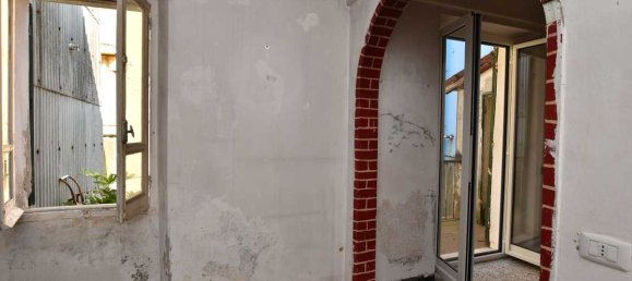 2 Schlafzimmer Wohnung in Altare, Italy, Nr. 36967 19