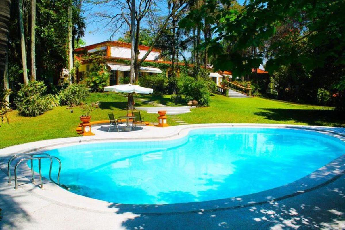 Casa de 5 dormitorios en Sao Paulo, Brazil No. 467728