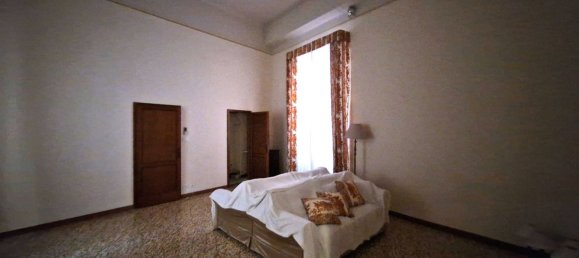 5 rooms Apartment in Bologna, Italy No. 224916 33