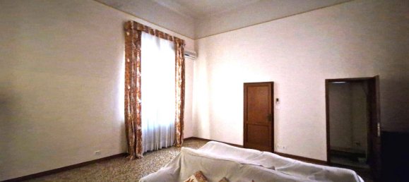 5 rooms Apartment in Bologna, Italy No. 224916 40