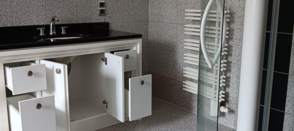 Edifício T2 em Hof, Germany N.º 2360 3