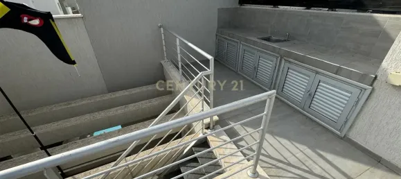 3 bedrooms Penthouse in Germasogeia, Cyprus No. 5623 10