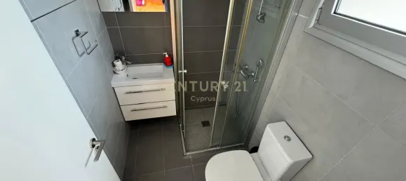 3 bedrooms Penthouse in Germasogeia, Cyprus No. 5623 12