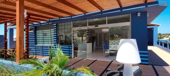 9 غرف نوم عقار تجاري في Luz, Portugal رقم 135937 48