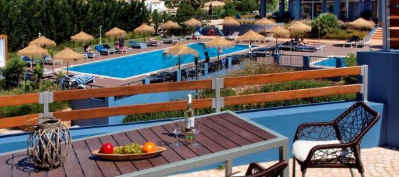 9 غرف نوم عقار تجاري في Luz, Portugal رقم 135937 33