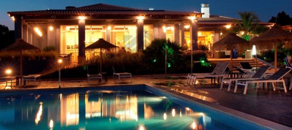 9 غرف نوم عقار تجاري في Luz, Portugal رقم 135937 27