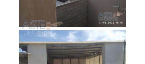 370m² Warehouse in Naples, Italy No. 9478 37