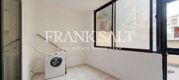 Apartamento de 2 dormitorios en Sliema, Malta No. 97 11