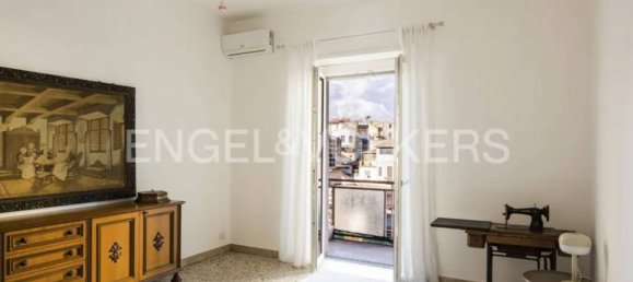 3 bedrooms Apartment in Catania, Italy No. 189260 5