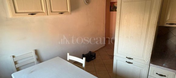 4 rooms Apartment in Modena, Italy No. 278992 3