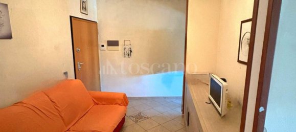 4 rooms Apartment in Modena, Italy No. 278992 6