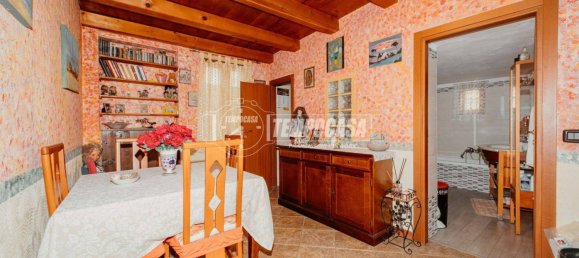 2 bedrooms House in Tromello, Italy No. 70753 6