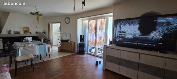 6 Schlafzimmer Wohnung in Exireuil, France, Nr. 305720 2