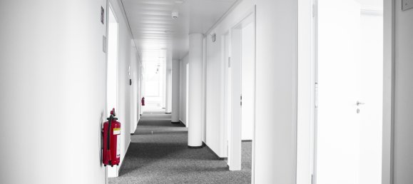 16-salle Bâtiment à Boblingen, Germany No. 73418 5