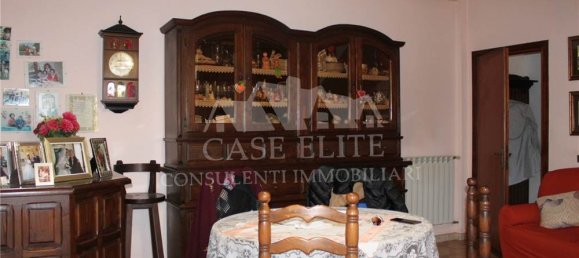 Villa T4 em Ardea, Italy N.º 57694 12