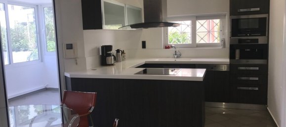 Вилла с 5 спальнями в Глифада, Греция № 3725 5