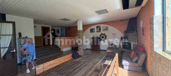 3 Schlafzimmer Villa in Borghi, Italy, Nr. 376173 41