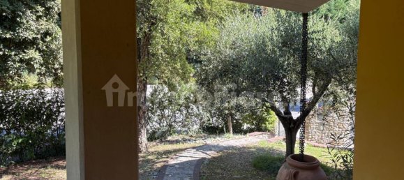 3 Schlafzimmer Villa in Borghi, Italy, Nr. 376173 2