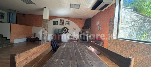 3 Schlafzimmer Villa in Borghi, Italy, Nr. 376173 44