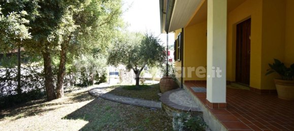 3 Schlafzimmer Villa in Borghi, Italy, Nr. 376173 33
