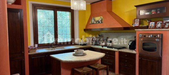 3 Schlafzimmer Villa in Borghi, Italy, Nr. 376173 18