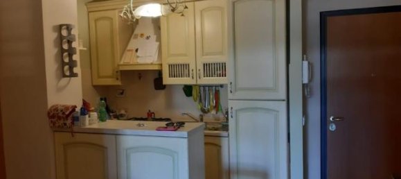 1 bedroom Apartment in Rome, Italy No. 257159 3