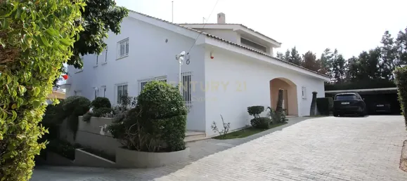 6 bedrooms Villa in Germasogeia, Cyprus No. 5533 9